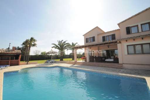 Villa Can Bracals grande