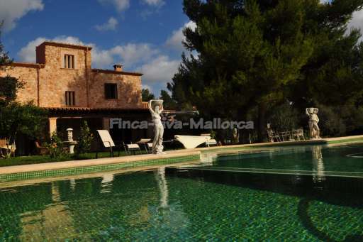 Villa Frutas, Pool, Haus, Sonnenliege