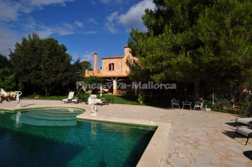 Villa Frutas, Pool, Haus, Sonnenliege