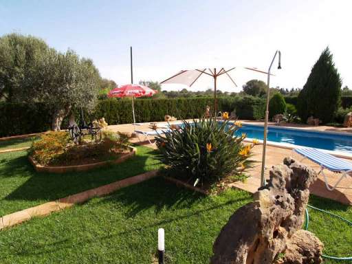 Casa Vincens, Garten, Terrasse, Pool Sonnenschirm, Außendusche