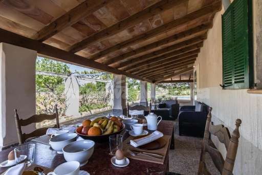 Finca Catala Pollenca