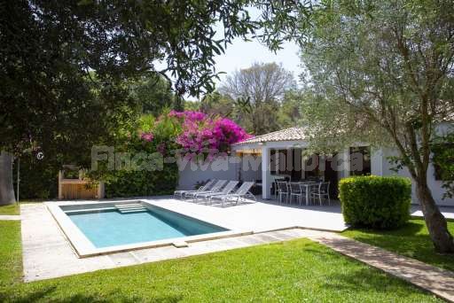 Chalet Juli Sa Pobla, Pool, Garten