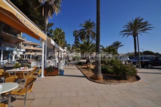 Colonia de Sant Jordi Promenade