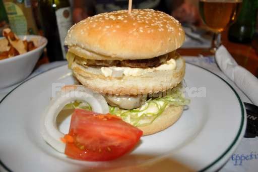 Restaurant/Cafebar Neptuno Cala d´Or Hamburger