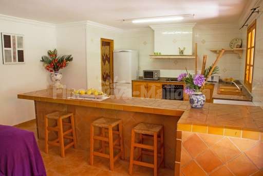 Finca Cantor Pollenca, Küche, Theke, Barhocker