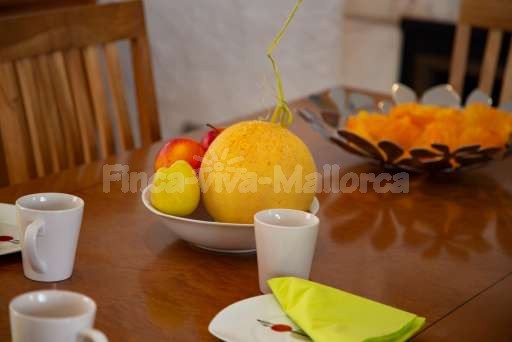 Chalet Caro Can Picafort, Esszimmer, Esstisch