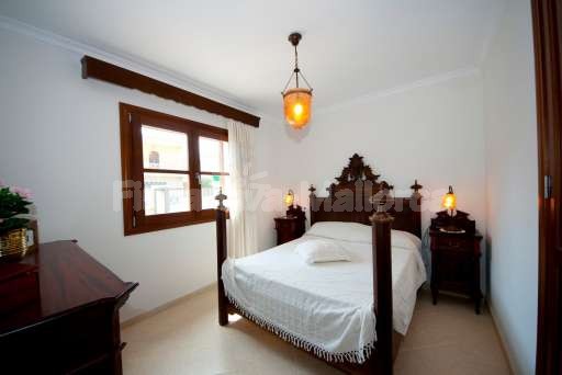 Finca Cia Palya Son Real, Schlafzimmer, Doppelbett