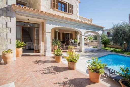 Finca Cia Palya Son Real, Haus, Pool, überdachte Terrasse