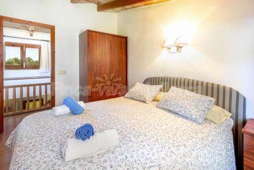 Finca Marinova Pollenca, Schlafzimmer, Doppelzimmer, Doppelbett