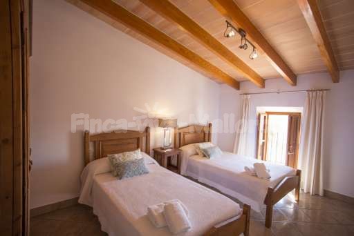 Finca Perrotti Manacor, Schlafzimmer, Einzelbett