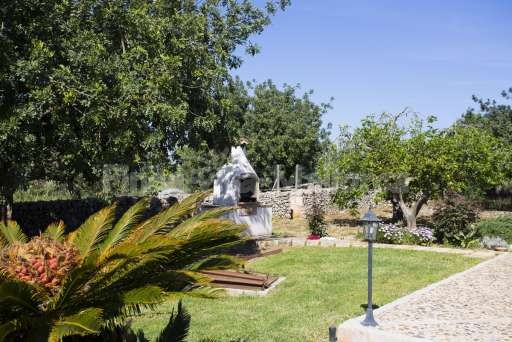 Finca Sareta Santa Margalida, Garten, gemauerter Grill