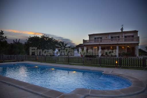 Finca Sareta Santa Margalidaumzäunter Pool, Haus, Garten