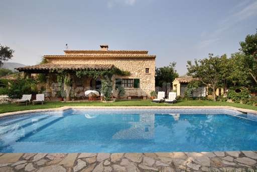 Fincas Auf Mallorca Am Meer Mit Pool Und In Strandnahe