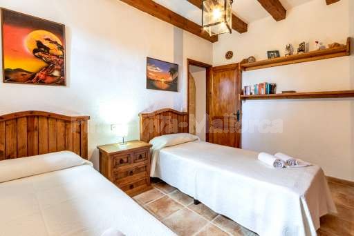 Finca Sergi Pollenca, Schlafzimmer, Einzelbett, Doppelzimmer