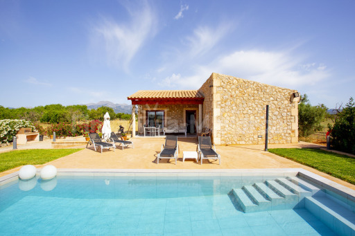 Casa Petit Buger