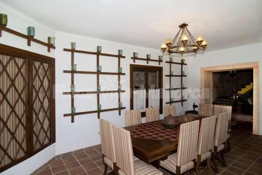 Finca Sabini Binisalem, Esszimmer, Esstisch