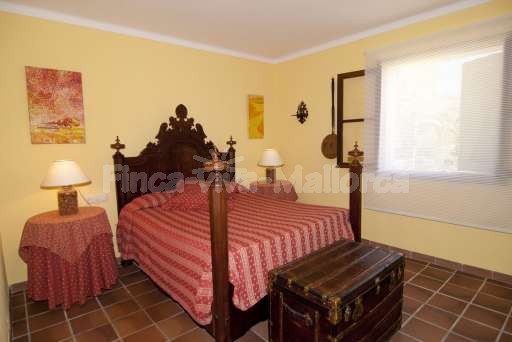 Finca Sabini Binisalem, Schlafzimmer, Doppelbett