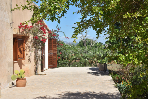Finca Serral