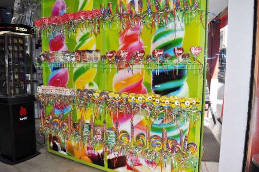 Shoppen-in-der-Innenstadt-von-Palma