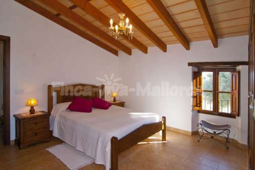 Finca Son Burguet, Schlafzimmer, Doppelbett