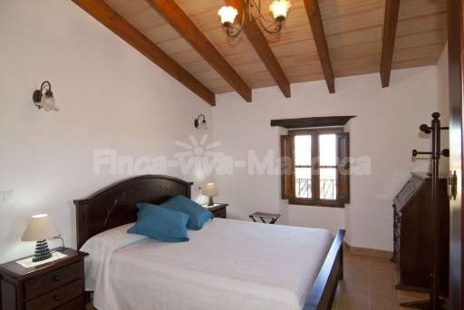 Finca Son Burguet, Schlafzimmer, Doppelbett