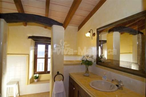 Finca Son Burguet, Badezimmer, Spiegel