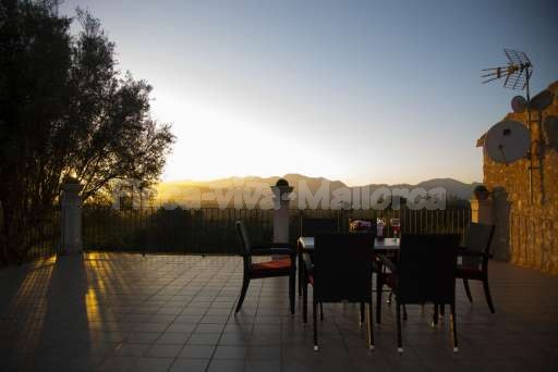Finca Son Burguet, Terrasse, Esstisch, Ausblick