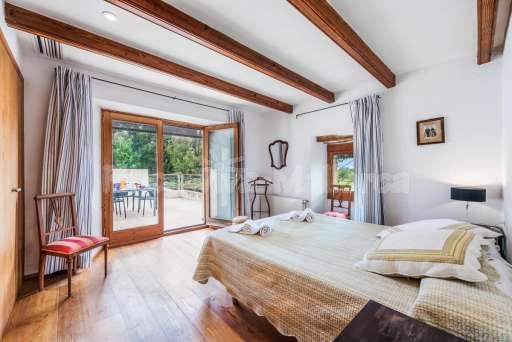 Villa Creveta Pollenca, Schlafzimmer, Doppelbett, Doppelzimmer, Terrasse
