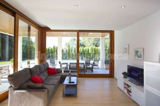 Villa Sontura Sa Pobla, Wohnzimmer, Sofa, Fernseher