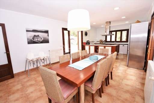 Villa Viva Cala Santanyi, offene Küche, Essbereich, Esszimmer