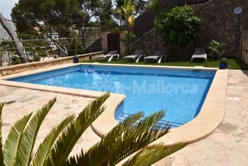 Villa Viva Cala Santanyi, Pool, Terrasse, Sonnenliege