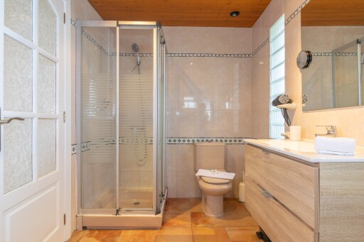 REFUGI DE LES AGUILES