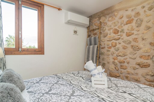 REFUGI DE LES AGUILES