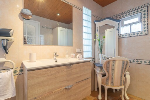 REFUGI DE LES AGUILES