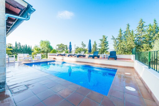 REFUGI DE LES AGUILES