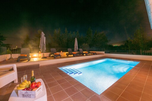 REFUGI DE LES AGUILES